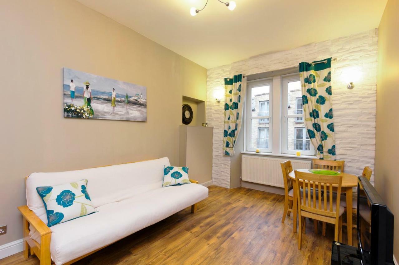 Stylish Apartment Near Royal Mile Edinburgh Bagian luar foto