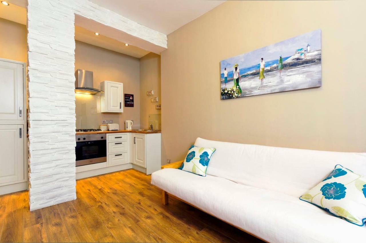 Stylish Apartment Near Royal Mile Edinburgh Bagian luar foto